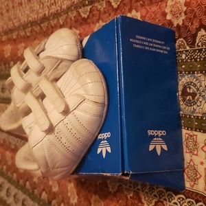 Baby Adidas Velcro White Leather with box Size 3